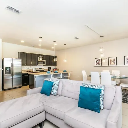 4722 Terrasonesta Drive Villa